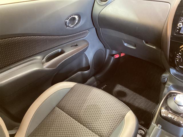 ノート ｅ－パワー　メダリスト　ＥＴＣ　全周囲カメラ　クリアランスソナー　レーンアシスト　衝突被害軽減システム　アルミホイール　オートライト　ＬＥＤヘッドランプ　スマートキー　電動格納ミラー　ＣＶＴ（29枚目）