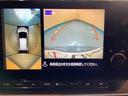 【全周囲カメラ】真上から車を見たようにモニターで確認ができる。是非実際の車で体感してみてください。