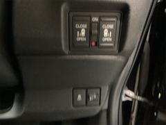 ����ҤȤĤǥɥ������ץ󡣡ڥ�󥢥������ξ¦�ѥ���饤�ɥɥ���ξ�꤬�դ����äƤ��Ƥ⡢�����å��ҤȤĤǥ��饤�ɥɥ�����ư�������ư�����ץ󤷤ޤ��� 7