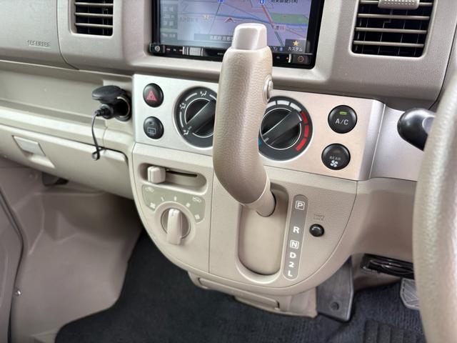 エブリイワゴン ＪＰターボ　コートテクトバージョン２　社外ナビ　フルセグ　Ｂｌｕｅｔｏｏｔｈ　バックカメラ　ドライブレコーダー　キーレスキー　レベライザー　ＥＴＣ　電動格納ミラー　マット　バイザー（26枚目）