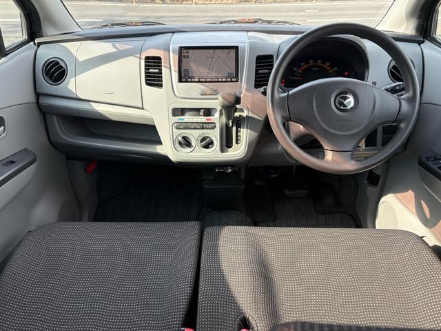 ＡＺワゴン ＸＧ　純正ナビ　ＴＶ　ＥＴＣ　純正マット　バイザー　電動格納ミラー　キーレスキー（4枚目）