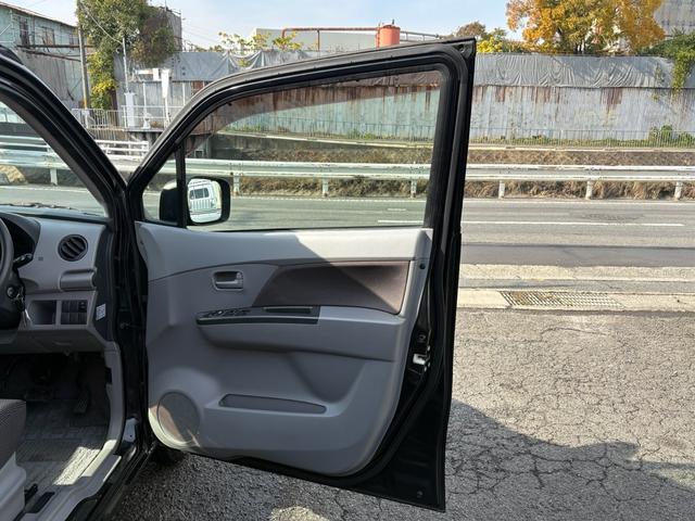 ＡＺワゴン ＸＧ　純正ナビ　ＴＶ　ＥＴＣ　純正マット　バイザー　電動格納ミラー　キーレスキー（15枚目）