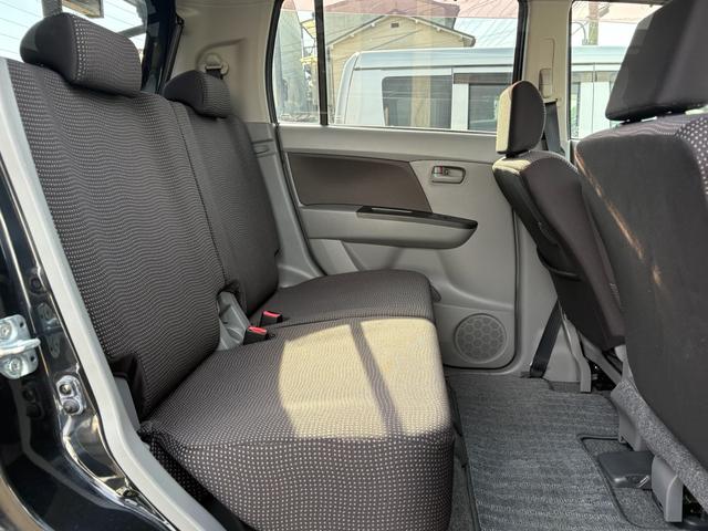 ＡＺワゴン ＸＧ　純正ナビ　ＴＶ　ＥＴＣ　純正マット　バイザー　電動格納ミラー　キーレスキー（26枚目）