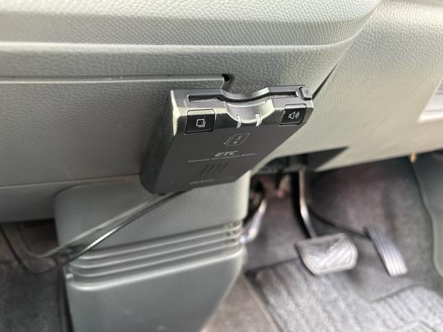 ＡＺワゴン ＸＧ　純正ナビ　ＴＶ　ＥＴＣ　純正マット　バイザー　電動格納ミラー　キーレスキー（35枚目）