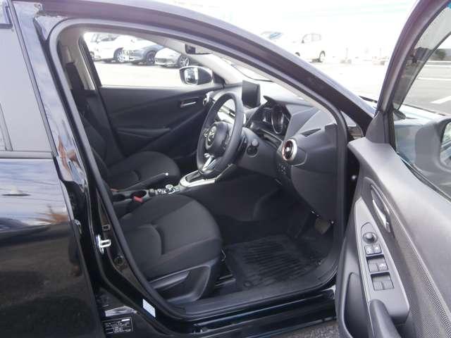 ＭＡＺＤＡ２ １５ＳブラックトーンＥＤ　前後ドラレコ付き（9枚目）