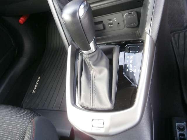 ＭＡＺＤＡ２ １５ＳブラックトーンＥＤ　前後ドラレコ付き（13枚目）