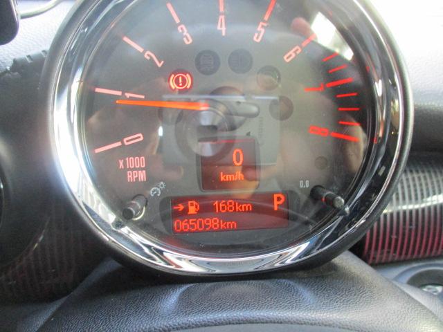 ＭＩＮＩ クーパー　クラブマン　ハンプトン　特別仕様車　ワンオーナー　ブラックレザー　シートヒーター　純正１７インチＡＷ　サンルーフ　プッシュスタート　ルーフキャリア（14枚目）