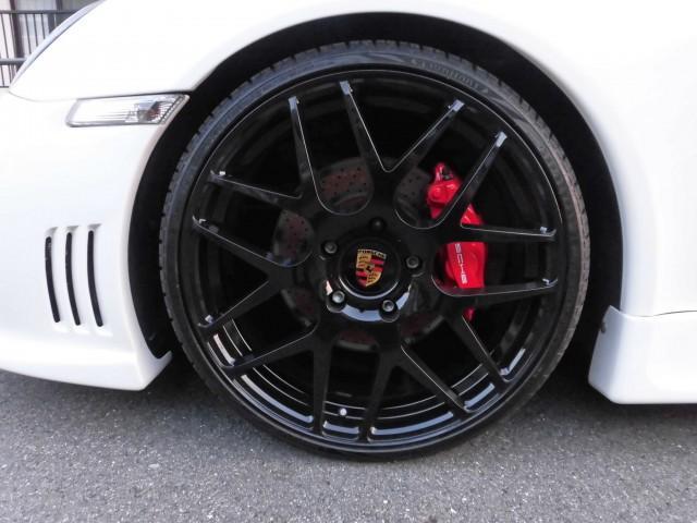 ９１１ ９１１カレラ　エウルスポーツコンプリート　ＥＵＲ－ＧＴフルエアロ　可変バルブマフラー　２０インチＡＷ　ローダウン　ナビ　フルセグＴＶ　ブラックレザーシート（19枚目）
