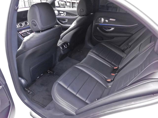 Ｅクラス Ｅ２００　アバンギャルド　スポーツ　レザーパッケージ　純正ナビＴＶ　ブルメスターサラウンド　３６０°カメラ　レーダーセーフティ　ブラックレザーシート　エアバランスパッケージ　マルチビームＬＥＤ　純正１９インチＡＷ（32枚目）