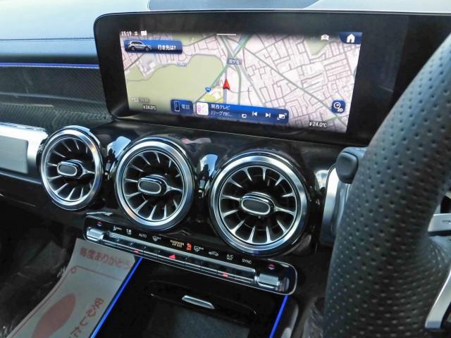 GLB GLB200d 4マチックAMGレザエクスクルシブP AMGレザーエクスクルーシブパッケージ アドバンスドパッケージ ナビ TV ブルメスターサラウンド パノラミックスライディングルーフ ブラックレザーシート 3列シート 純正20インチAW ワンオーナー(10枚目)