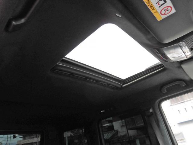 Gクラス G63 AMGレザーエクスクルーシブパッケージ AMGレザーエクスクルーシブパッケージ レーダーセーフティ ナビTV ブルメスターサラウンド ガラススライディングルーフ ブラックレザーシート 純正20インチAW(12枚目)