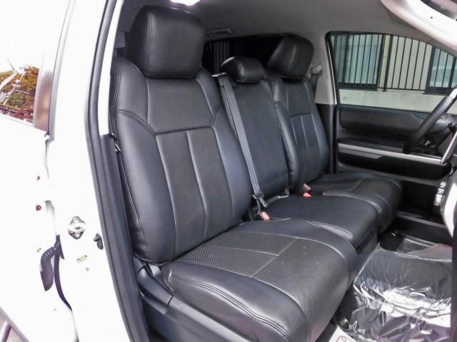 タンドラ クルーマックス　ＳＲ５　アルパインナビ　フルセグＴＶ　ロックフォードスピーカー　ハニーＤオーバーフェンダー＆フロントリップ　リフトアップ　２０インチＡＷ　ＬＥＥＲトノカバー　フローマスターマフラー（13枚目）