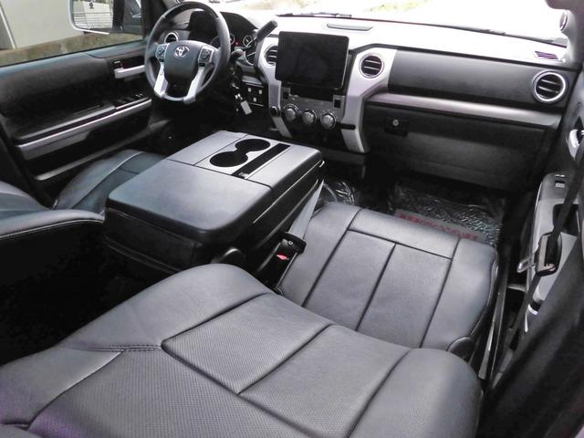 タンドラ クルーマックス　ＳＲ５　アルパインナビ　フルセグＴＶ　ロックフォードスピーカー　ハニーＤオーバーフェンダー＆フロントリップ　リフトアップ　２０インチＡＷ　ＬＥＥＲトノカバー　フローマスターマフラー（15枚目）