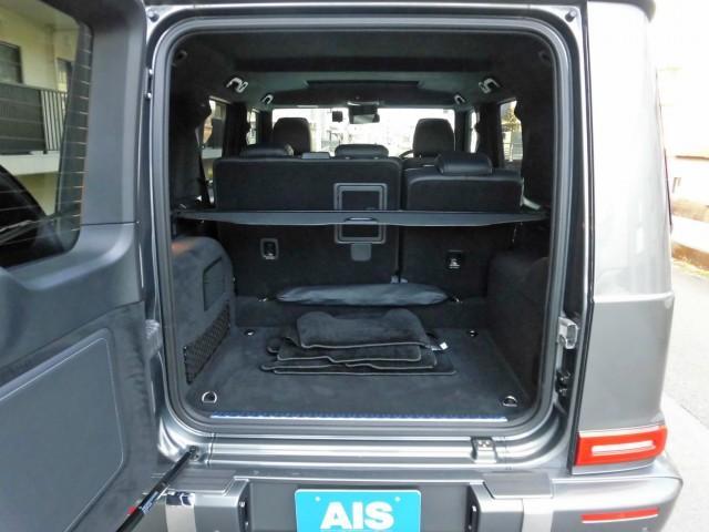 Ｇクラス Ｇ４００ｄ　ＡＭＧライン　ラグジュアリーパッケージ　ナビ　ＴＶ　ブルメスターサラウンド　ガラススライディングルーフ　ブラックレザーシート　レーダーセーフティ　アダプティブダンピングシステム　純正２０インチＡＷ（18枚目）