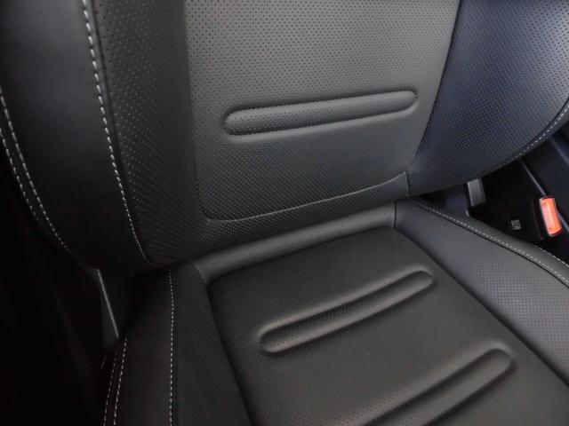 Ｇクラス Ｇ４００ｄ　ＡＭＧライン　ラグジュアリーパッケージ　ナビ　ＴＶ　ブルメスターサラウンド　ガラススライディングルーフ　ブラックレザーシート　レーダーセーフティ　アダプティブダンピングシステム　純正２０インチＡＷ（29枚目）