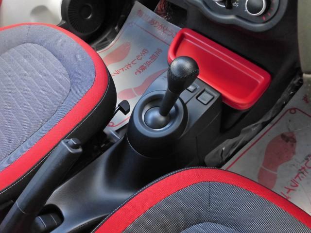 トゥインゴ ゼン　ポータブルナビ　ＴＶ　ブルートゥース　ＵＳＢ　ＡＵＸ　クルーズコントロール　アイドリングストップ　ＯＺ１５インチＡＷ（11枚目）