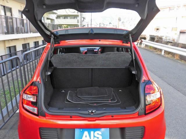 トゥインゴ ゼン　ポータブルナビ　ＴＶ　ブルートゥース　ＵＳＢ　ＡＵＸ　クルーズコントロール　アイドリングストップ　ＯＺ１５インチＡＷ（18枚目）