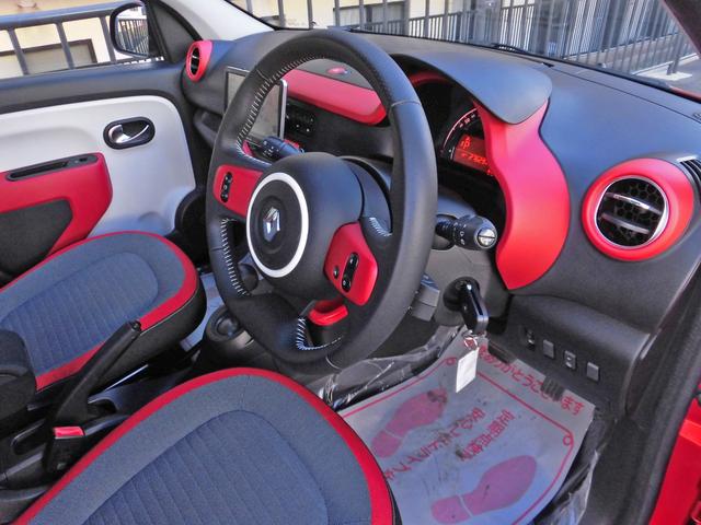 トゥインゴ ゼン　ポータブルナビ　ＴＶ　ブルートゥース　ＵＳＢ　ＡＵＸ　クルーズコントロール　アイドリングストップ　ＯＺ１５インチＡＷ（28枚目）