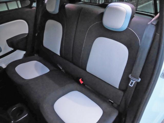 トゥインゴ ゼン　ブルートゥース　ＵＳＢ　ＡＵＸ　クルーズコントロール　アイドリングストップ（14枚目）