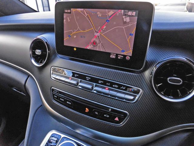 Ｖクラス Ｖ２２０ｄ　アバンギャルド　ロング　ＡＭＧライン　エクスクルーシブシートパッケージ　ナビＴＶ　ブルメスターサラウンド　レーダーセーフティ　パノラミックスライディングルーフ　ブラックレザーシート　両側電動スライドドア　純正１９インチＡＷ　ワンオーナー（10枚目）