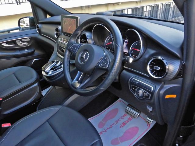 Ｖクラス Ｖ２２０ｄ　アバンギャルド　ロング　ＡＭＧライン　エクスクルーシブシートパッケージ　ナビＴＶ　ブルメスターサラウンド　レーダーセーフティ　パノラミックスライディングルーフ　ブラックレザーシート　両側電動スライドドア　純正１９インチＡＷ　ワンオーナー（29枚目）