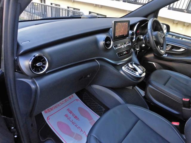 Ｖクラス Ｖ２２０ｄ　アバンギャルド　ロング　ＡＭＧライン　エクスクルーシブシートパッケージ　ナビＴＶ　ブルメスターサラウンド　レーダーセーフティ　パノラミックスライディングルーフ　ブラックレザーシート　両側電動スライドドア　純正１９インチＡＷ　ワンオーナー（31枚目）