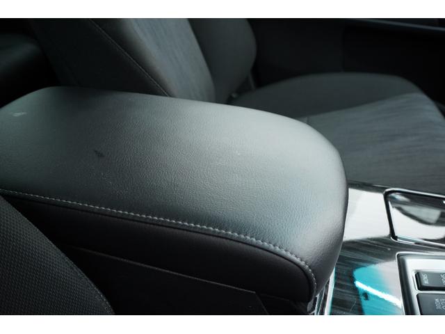 マークＸ ２５０Ｇ　Ｓパッケージリラックスセレクション　黒内装／フロントＧ’ｓバンパー／新品ＴＥＩＮ車高調／新品ＦＴＸ１９ＡＷ／２眼ヘッドライト（青眼）／２色フォグ／パワーシート／パドルシフト／ＥＴＣ／バックカメラ／オートエアコン／オートライト／（38枚目）