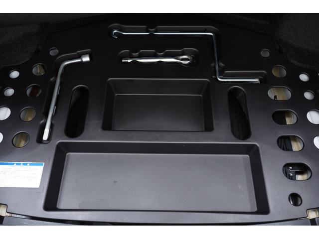 マークＸ ２５０Ｇ　Ｓパッケージリラックスセレクション　黒内装／前後Ｇ’ｓ仕様／新品（ＸＦ－５５）１９ＡＷ／新品ＴＥＩＮ車高調／後期風３眼ヘッドライト／オープニングテールランプ／２色フォグ／ＢＲＡＳＨナット／パドルシフト／アルミペダル／ＥＴＣ（79枚目）
