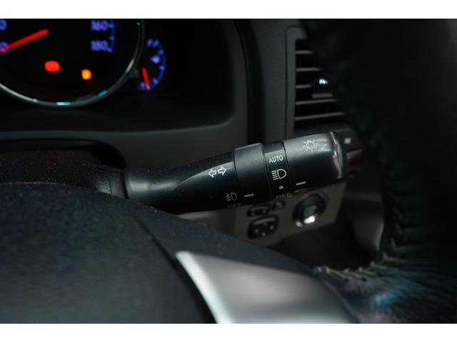 マークＸ ２５０Ｇ　リラックスセレクション　フロントＧ’ｓバンパー／新品ＴＥＩＮ車高調／社外ＶＥＲＺ１９インチ／リア２本出しストレートマフラー／２眼ヘッドライト（赤眼）／２色フォグ／新品ＢＲＡＳＨシートカバー／バックカメラ／パワーシート／ＥＴＣ（24枚目）