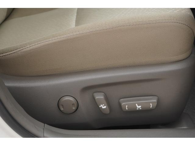 マークＸ ２５０Ｇ　リラックスセレクション　前後Ｇ’ｓバンパー／新品レオンハルト（バイファル）１９ＡＷ／新品ＴＥＩＮ車高調／ＢＲＡＳＨ３眼ヘッドライト／中期純正テールランプ／ＴＯＹＯＴＡマルチナビ／Ｂｌｕｅｔｏｏｔｈ／バックカメラ／ＥＴＣ／（67枚目）