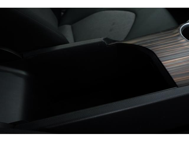 カムリ G モデリスタフルエアロ・トランクスポイラー/新品TEIN車高調/新品マルチフォルケッタ20AW/Bluetooth/バックカメラ/パワーシート/電子サイドブレーキ/ETC/フルカスタム/ローダウン/(39枚目)