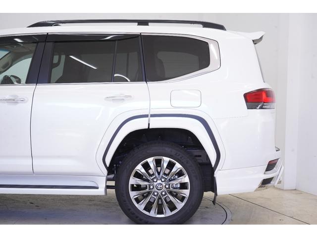 ランドクルーザー ZX サンルーフ/モデリスタエアロ/JBL/後席モニター/黒ルーフレール/クールBOX/寒冷地/Tコネクトナビ&マルチテレインモニター/電動リヤデフ/ベージュ革シート/指紋認証スタートスイッチ/ETC2.0(13枚目)