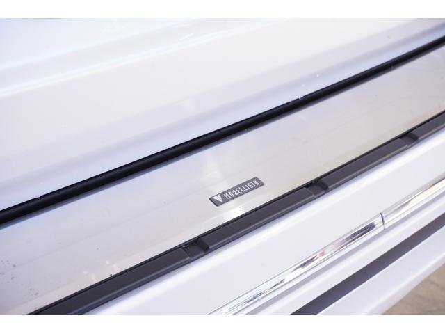ランドクルーザー ZX サンルーフ/モデリスタエアロ/JBL/後席モニター/黒ルーフレール/クールBOX/寒冷地/Tコネクトナビ&マルチテレインモニター/電動リヤデフ/ベージュ革シート/指紋認証スタートスイッチ/ETC2.0(20枚目)