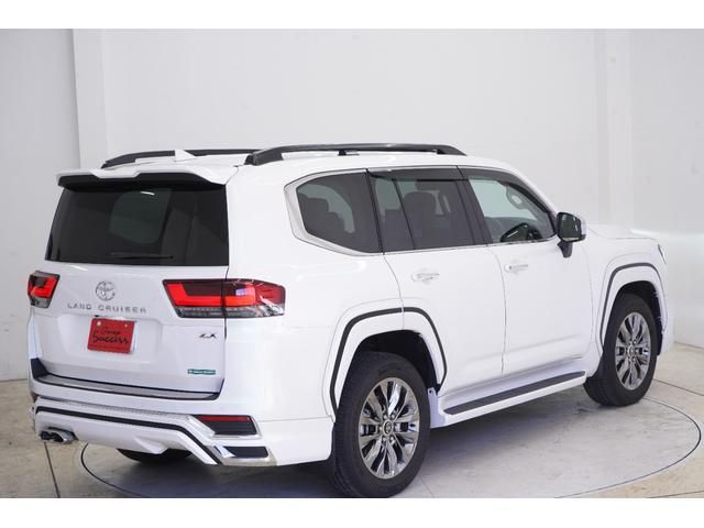 ランドクルーザー ZX サンルーフ/モデリスタエアロ/JBL/後席モニター/黒ルーフレール/クールBOX/寒冷地/Tコネクトナビ&マルチテレインモニター/電動リヤデフ/ベージュ革シート/指紋認証スタートスイッチ/ETC2.0(52枚目)