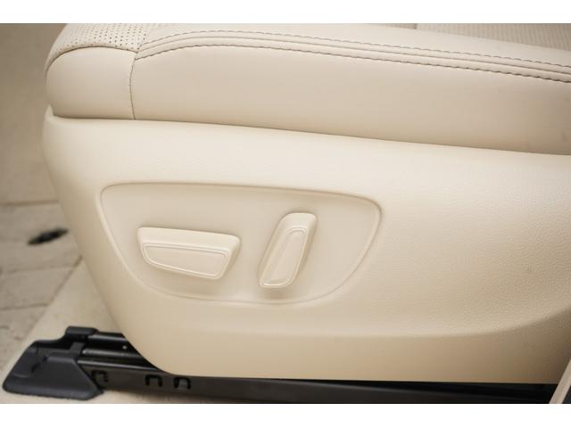 ランドクルーザー ZX サンルーフ/モデリスタエアロ/JBL/後席モニター/黒ルーフレール/クールBOX/寒冷地/Tコネクトナビ&マルチテレインモニター/電動リヤデフ/ベージュ革シート/指紋認証スタートスイッチ/ETC2.0(61枚目)