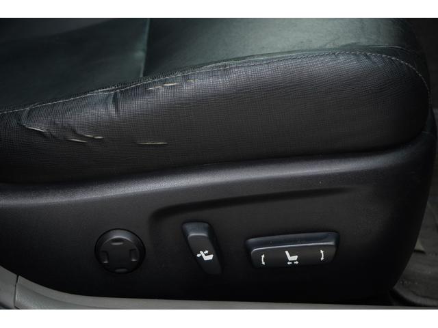 マークＸ ２５０Ｇ　リラックスセレ・ブラックレザーリミテッド　サンルーフ／黒革シート／フロントＧ’ｓバンパー／ＢＲＡＳＨ３眼ヘッドライト／新品ＴＥＩＮ車高調／新品ＦＴＸ（黒）１９ＡＷ／ＢＲＡＳＨナット／Ｂｌｕｅｔｏｏｔｈ／バックカメラ／シートヒーター／ＥＴＣ／（67枚目）