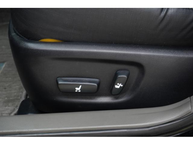 マークＸ ２５０Ｇ　リラックスセレ・ブラックレザーリミテッド　サンルーフ／黒革シート／フロントＧ’ｓバンパー／ＢＲＡＳＨ３眼ヘッドライト／新品ＴＥＩＮ車高調／新品ＦＴＸ（黒）１９ＡＷ／ＢＲＡＳＨナット／Ｂｌｕｅｔｏｏｔｈ／バックカメラ／シートヒーター／ＥＴＣ／（71枚目）