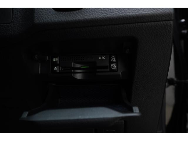 マークＸ ２５０Ｇ　Ｓパッケージリラックスセレクション　サンルーフ／黒内装／前後Ｇ’ｓバンパー／新品ＴＥＩＮ車高調／新品ＸＦ５５（１９ＡＷ）／シーケンシャルヘッドライト／社外ＬＥＤテール／２色フォグランプ／Ｂｌｕｅｔｏｏｔｈ／バックカメラ／パワーシート（29枚目）