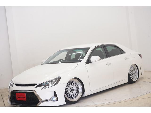 新たなマークＸには新品ヘッドライトを装着させて頂きました！マークＸの事ならお気軽にご相談ください。