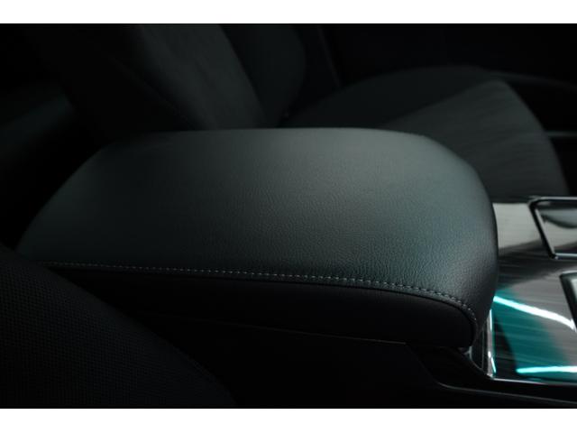 ●コンソールボックスも大容量で、とても便利です。