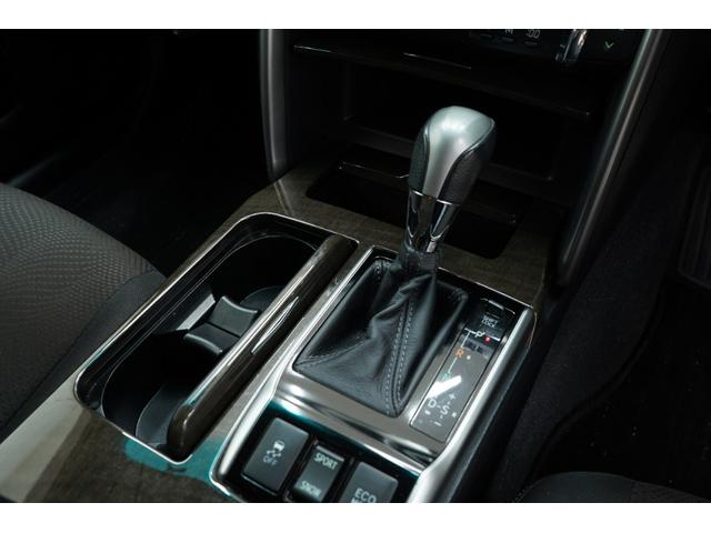 マークX 250G 中期型/フロントG’sバンパー/中期ヘッドライト・テールランプ/新品TEIN車高調/新品FTX19AW/2色フォグ/Bluetooth/バックカメラ/パワーシート/ETC/フルカスタム/ローダウン(36枚目)