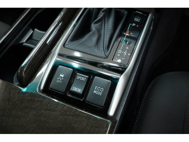 マークX 250G 中期型/フロントG’sバンパー/中期ヘッドライト・テールランプ/新品TEIN車高調/新品FTX19AW/2色フォグ/Bluetooth/バックカメラ/パワーシート/ETC/フルカスタム/ローダウン(37枚目)