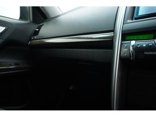 マークX 250G 中期型/フロントG’sバンパー/中期ヘッドライト・テールランプ/新品TEIN車高調/新品FTX19AW/2色フォグ/Bluetooth/バックカメラ/パワーシート/ETC/フルカスタム/ローダウン(40枚目)