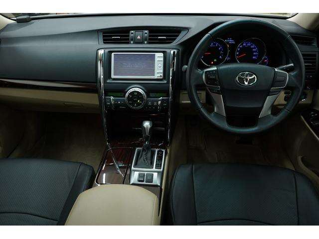 マークＸ ２５０Ｇ　リラックスセレクション　サンルーフ／社外車高調／社外ＷＯＲＫ１９インチ／３眼ヘッドライト／スモークテール／パワーシート／プッシュスタート／２色フォグランプ／ＢＲＡＳＨシートカバー／ＥＴＣ／フルカスタム／ローダウン／（4枚目）