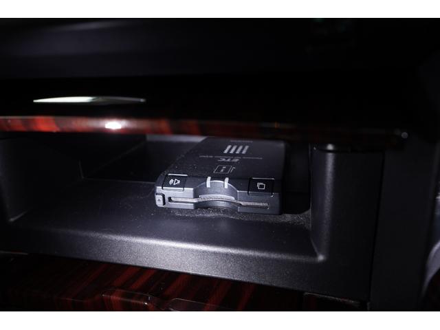 マークＸ ２５０Ｇ　リラックスセレクション　サンルーフ／社外車高調／社外ＷＯＲＫ１９インチ／３眼ヘッドライト／スモークテール／パワーシート／プッシュスタート／２色フォグランプ／ＢＲＡＳＨシートカバー／ＥＴＣ／フルカスタム／ローダウン／（34枚目）