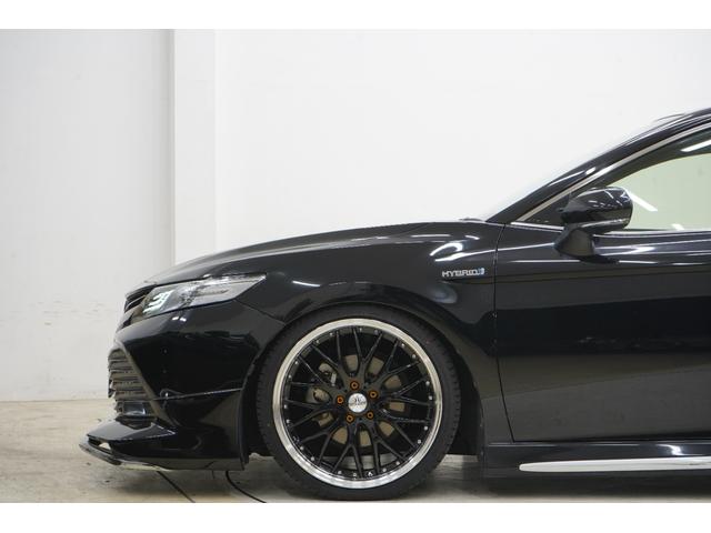 カムリ クリアテール/TRDエアロ/トランクスポイラー/新品TEIN車高調/新品マルチフォルケッタ20インチ/BRASHナット/Bluetooth/バックカメラ/パワーシート/ETC/ローダウン/フルカスタム(17枚目)