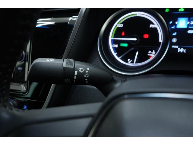 カムリ クリアテール/TRDエアロ/トランクスポイラー/新品TEIN車高調/新品マルチフォルケッタ20インチ/BRASHナット/Bluetooth/バックカメラ/パワーシート/ETC/ローダウン/フルカスタム(25枚目)