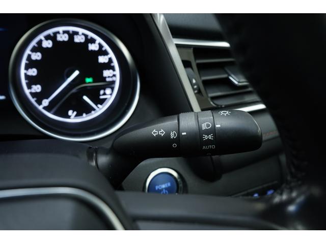 カムリ クリアテール/TRDエアロ/トランクスポイラー/新品TEIN車高調/新品マルチフォルケッタ20インチ/BRASHナット/Bluetooth/バックカメラ/パワーシート/ETC/ローダウン/フルカスタム(26枚目)