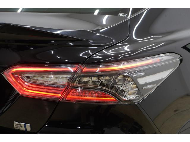 カムリ クリアテール/TRDエアロ/トランクスポイラー/新品TEIN車高調/新品マルチフォルケッタ20インチ/BRASHナット/Bluetooth/バックカメラ/パワーシート/ETC/ローダウン/フルカスタム(45枚目)