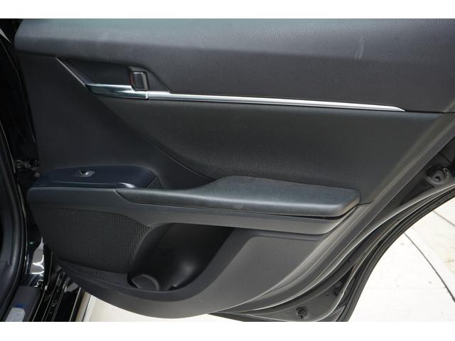 カムリ クリアテール/TRDエアロ/トランクスポイラー/新品TEIN車高調/新品マルチフォルケッタ20インチ/BRASHナット/Bluetooth/バックカメラ/パワーシート/ETC/ローダウン/フルカスタム(73枚目)